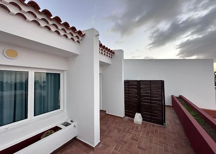 Island Village * Адехе